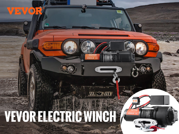 oranžs apvidus apvidus apvidus automobilis ar VEVOR elektrisko vinču šķērso dubļainu upi, uzsverot tā uzticamību atv.