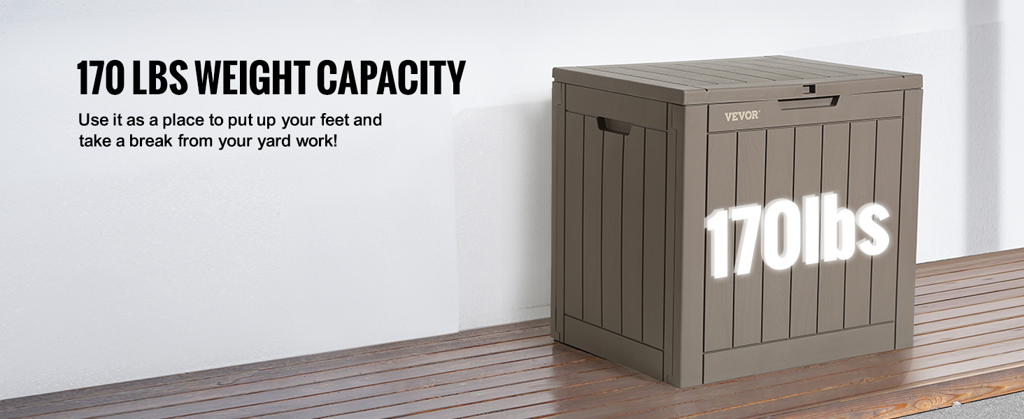 VEVOR klāja kaste ar 77 kg celtspēju uz koka klāja pie baltas sienas.