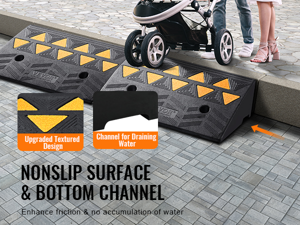 Neslīdoša VEVOR gumijas apmales rampa ar rievotu dizainu un ūdens noteci piekļuvei apmalēm.