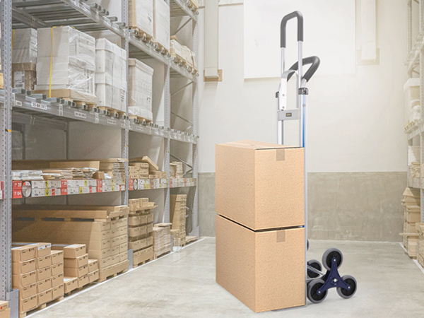 VEVOR laiptų alpinistinės krepšelį iš sandėlio dėžės ir lentynos.