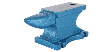 blue VEVOR single horn anvil with square hole on top.
