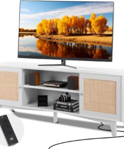 VEVOR Rattan TV Stand