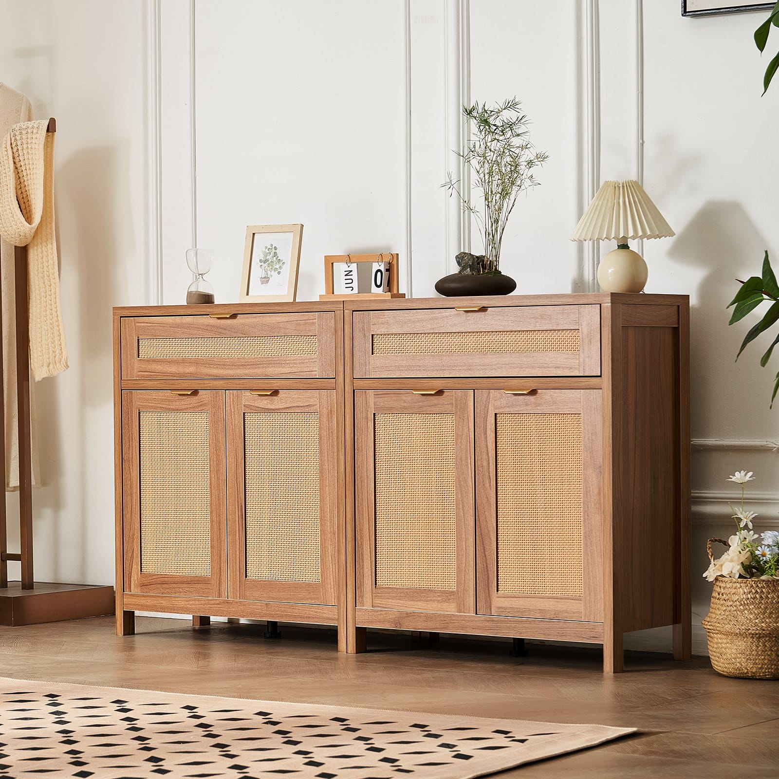 VEVOR Set of 2 Rattan Storage Cabinets, 4 Magnetic Doors, 2 Drawers, Adjustable Shelves, Natural Sideboards for Home Use