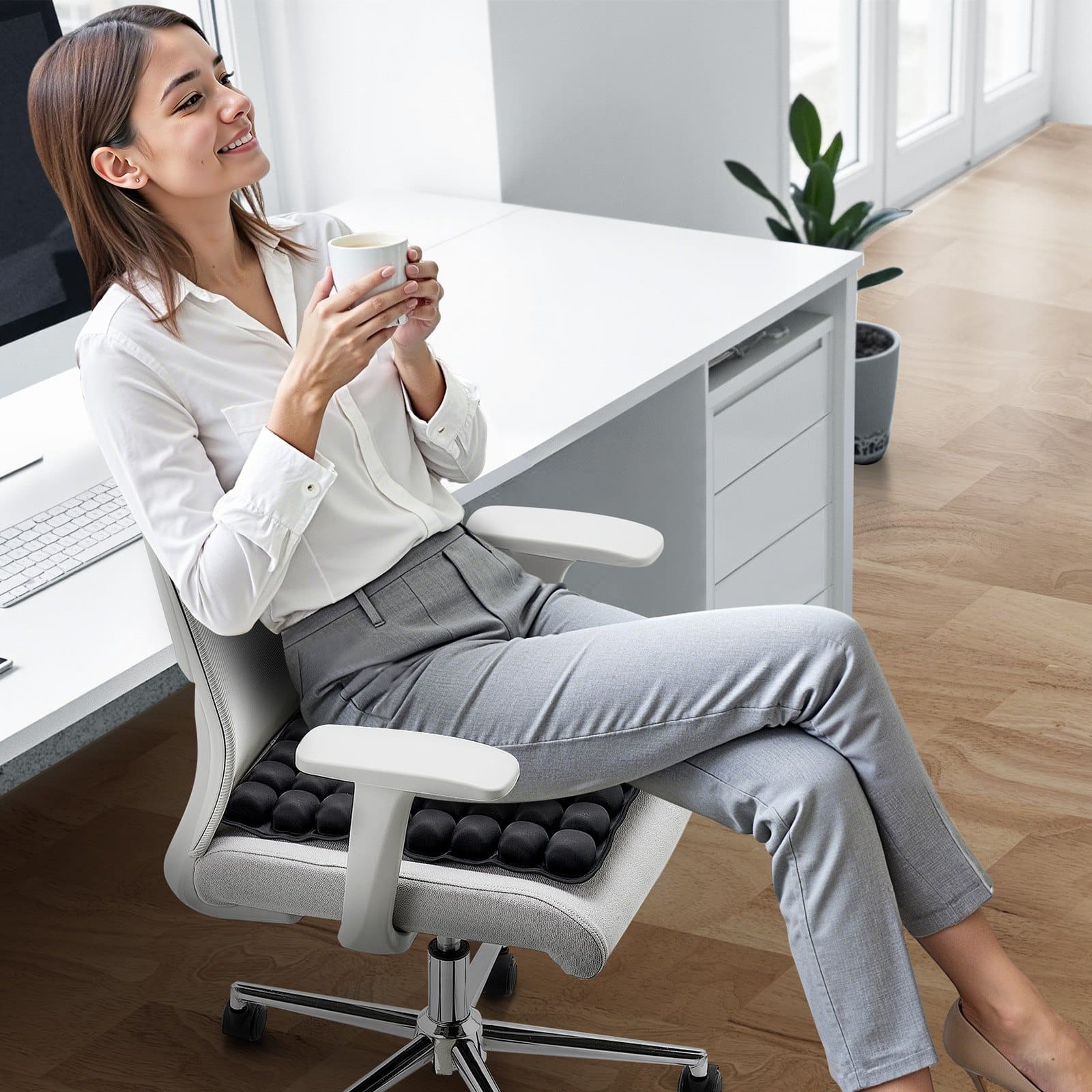 VEVOR Inflatable 3D Air Cell Seat Cushion with Pump – Pressure Relief Pad for Wheelchair, Office, Car, Travel – 45mm Thick - Зображення 8