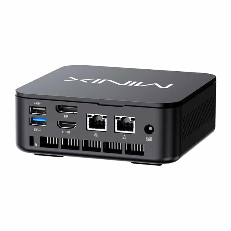 Miniarvuti eesmise USB, HDMI, Etherneti ja kompaktse musta šassiiga pistikupesaga, vaadatuna nurga all.